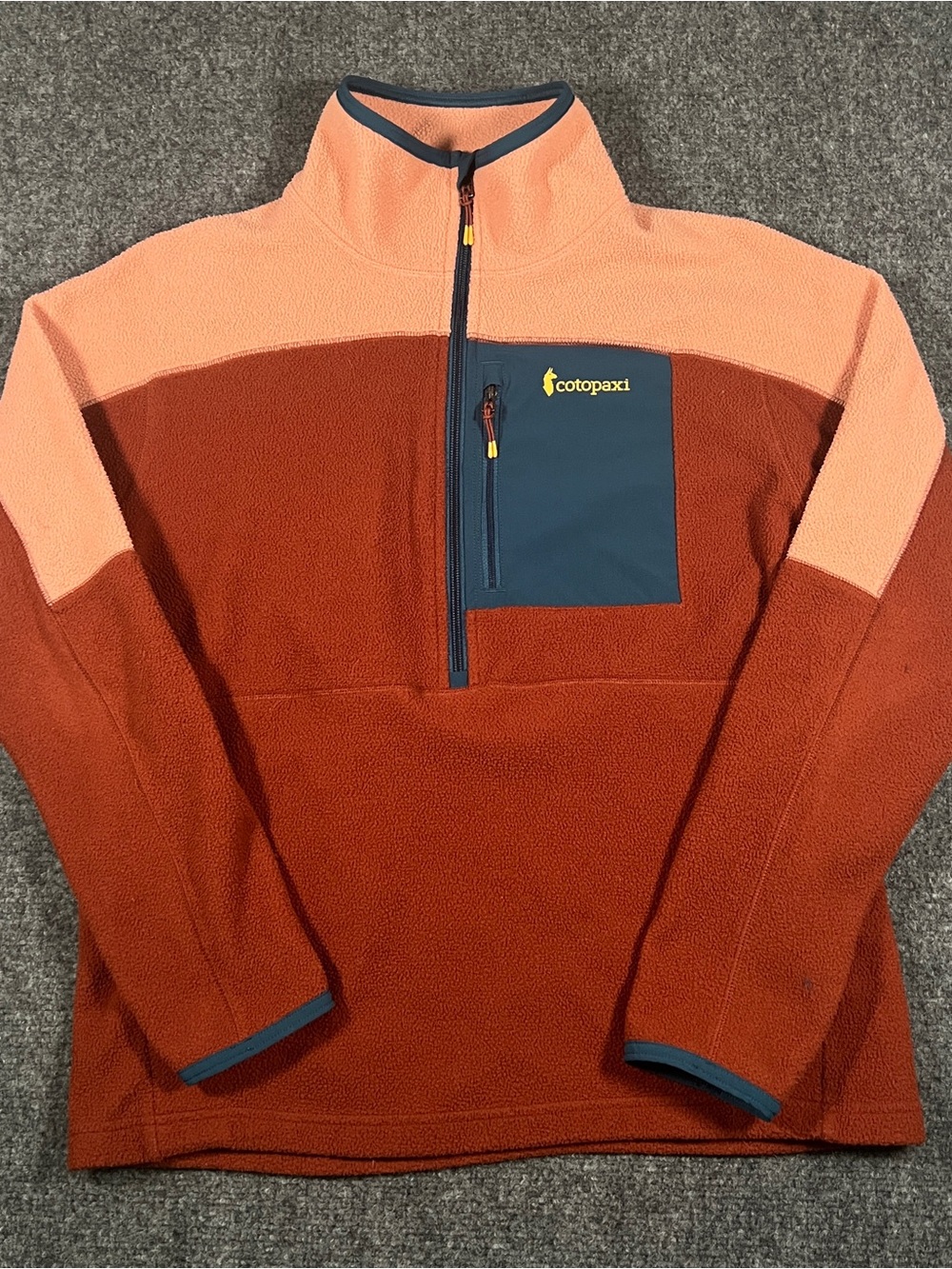 Cotopaxi Abrazo Jacket Mens L Red Pink Half-Zip Fleece Colorblock Gorpcore